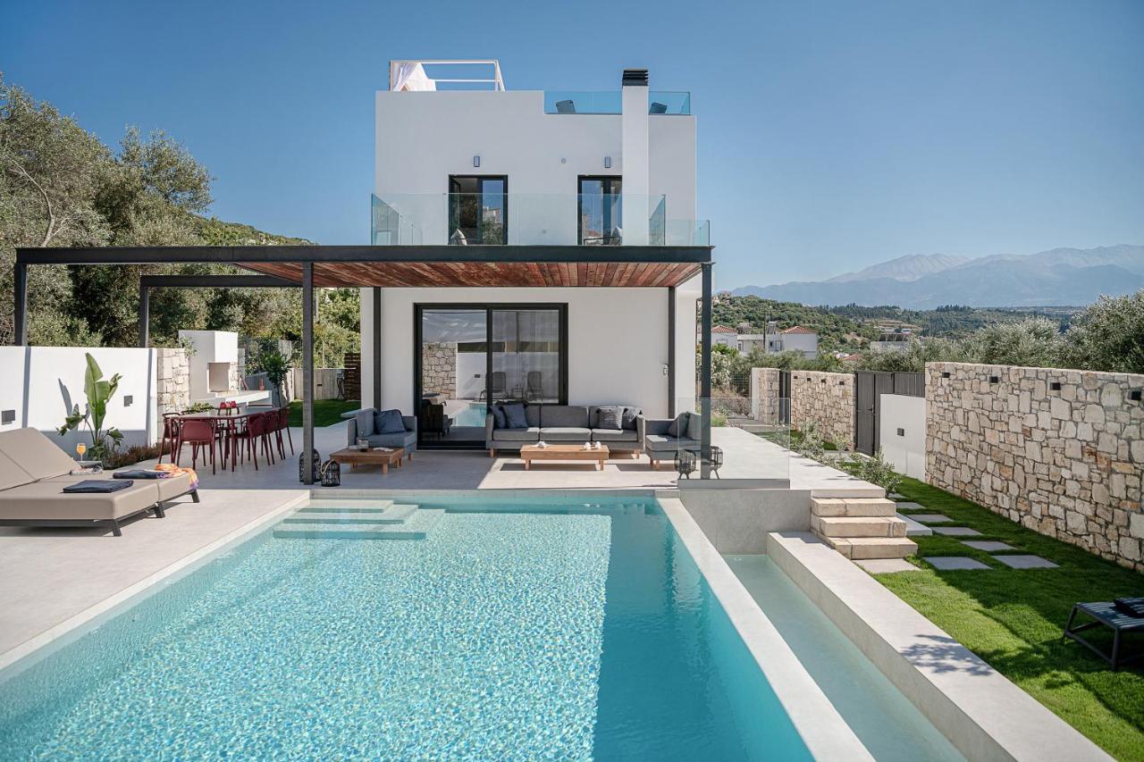 Avrilia Seaside Villa Heated Pool Алмірида Екстер'єр фото