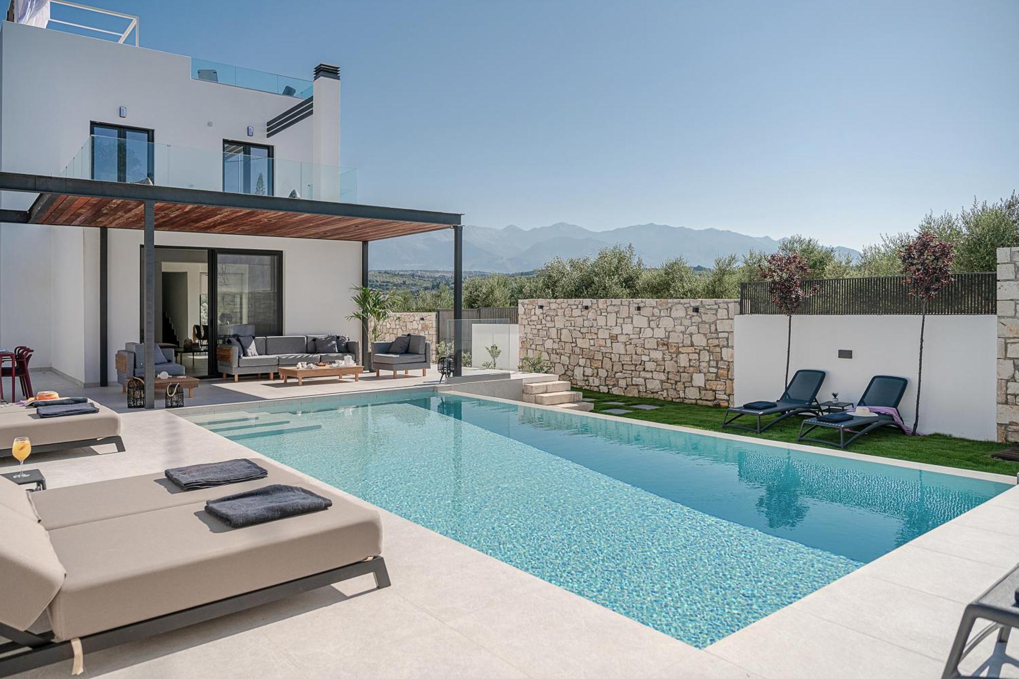 Avrilia Seaside Villa Heated Pool Алмірида Екстер'єр фото
